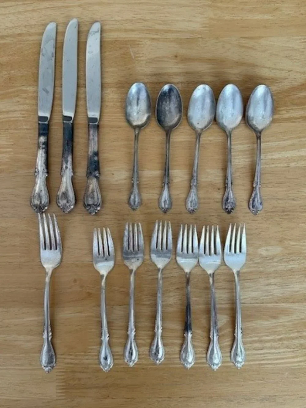 Vintage Wm Rogers & Mfg Co. Silverware Memory Pattern